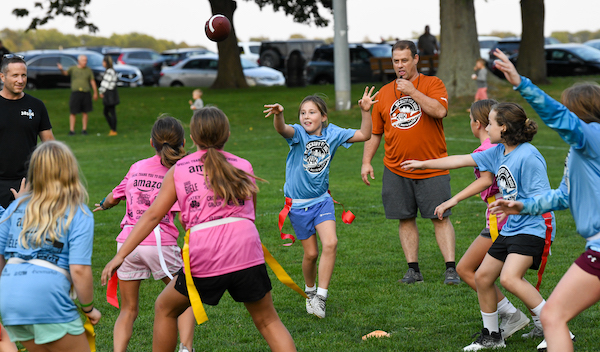 friday-night-lights-youth-flag-football-league-brings-community